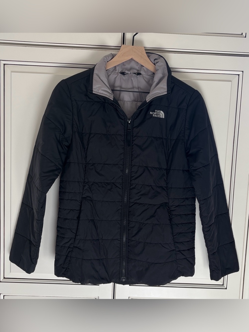 North Face Black Puffer Jacket Kids Girls Size XL / 18